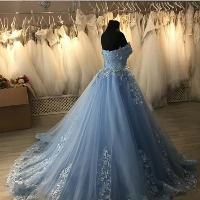 Винтажное цветочное кружевное вечернее платье элегантное голубое небо красивые