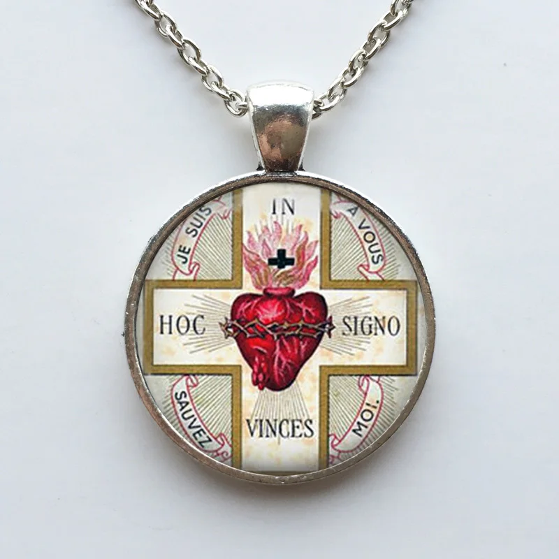 Ожерелье с подвеской в виде Священного Сердца. Сахарный сердечник. Пламенное