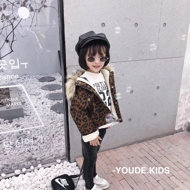 2018 winter new girls leopard lapel lambskin inner jacket fur collar short thick coat | Детская одежда и обувь