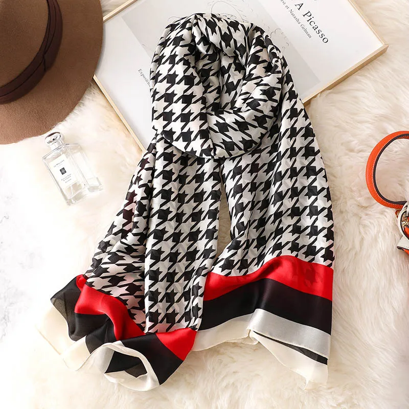 2019 Luxury Scarf Women Plaid Print Silk Shawl and Wrap Echarpe Summer Scarves For Ladies New Bandana Muslim Hijab |