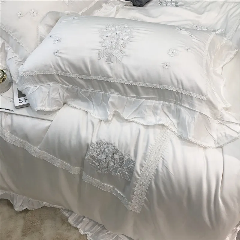 

Ruffle Blossom Embroidery Bright White Duvet Cover 100% Tencel Silk Ultra Soft Summer White Bedding Set Queen King size 4Pieces