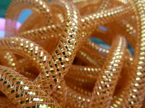 8 мм трубчатый Crin Серебряный полиэстер с серебряной и золотой резьбой диаметром