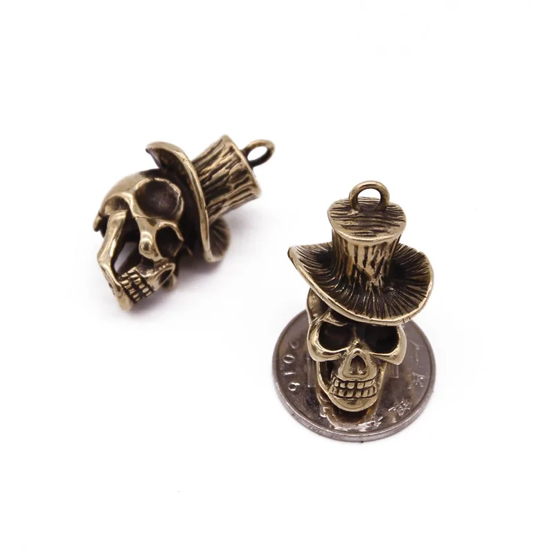 

Pure copper wearing a hat skull pendant pendant brass hat skull head pendant personalized key chain accessories new knife