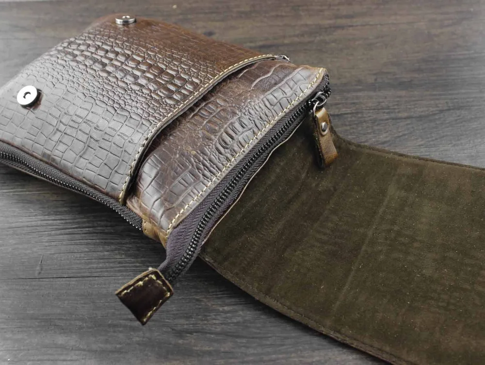 Мужская маленькая сумка-мессенджер из натуральной кожи с крокодиловой головой |