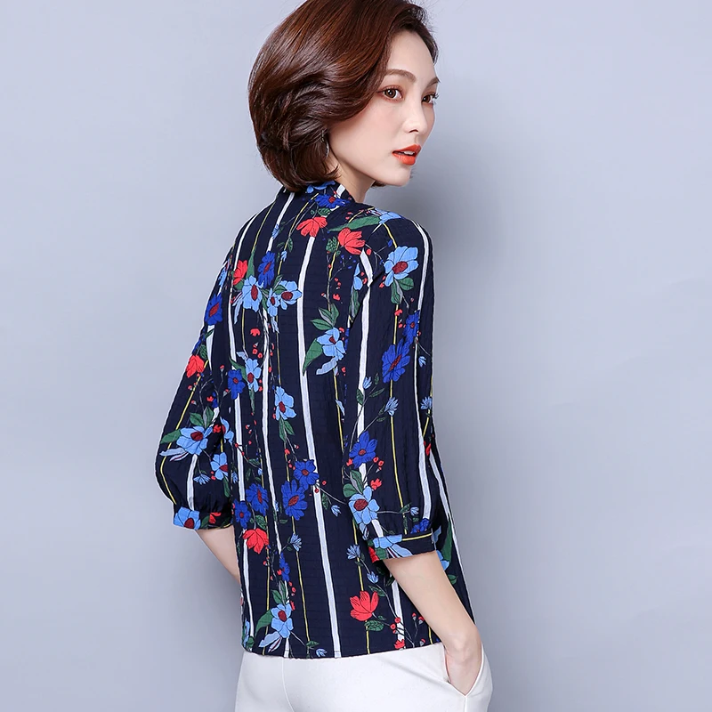 Debowa Print Chiffon Shirt Women Tops 2018 Spring New Blouses 3/4 Sleeve V-neck Bodycon Casual Blouse Blusa