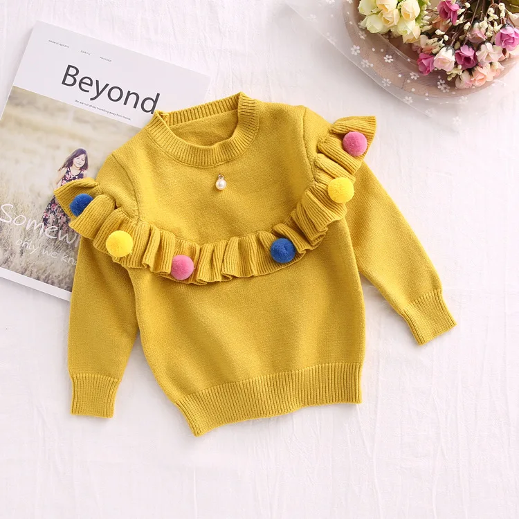 2017 г. Осенне зимний милый цветной вязаный свитер с помпонами для маленьких