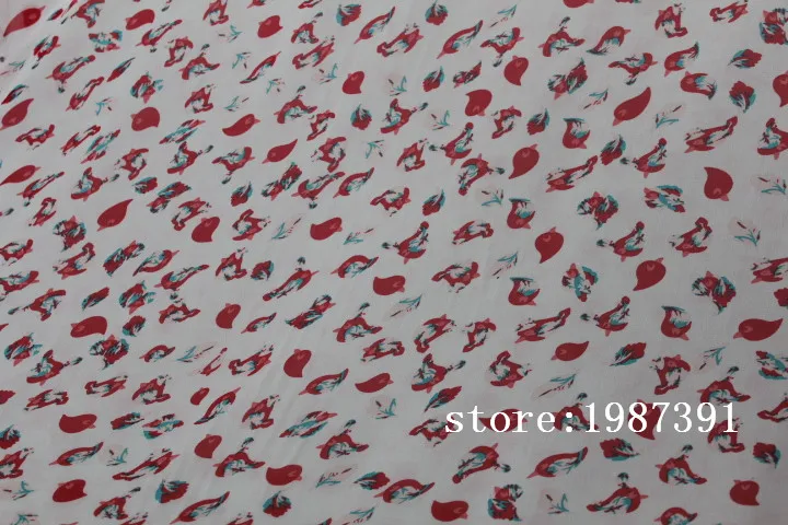 Шифоновая ткань с принтом 145 см в ширину 75D маленький красный цветочный узор белый