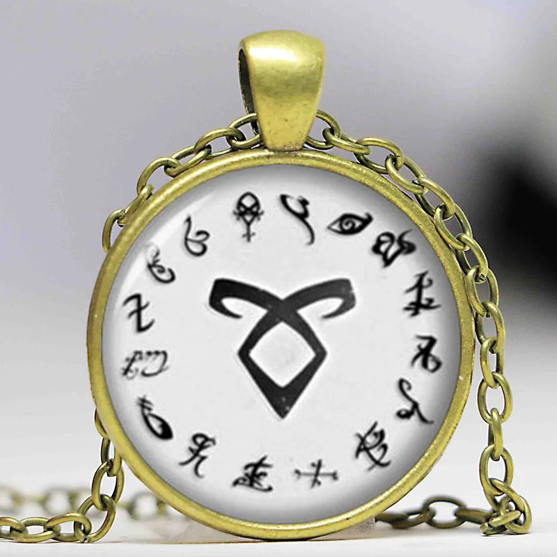 1 unids Hunter Rune Shadowhunter ожерелье с городом ожерельлье из хрусталя bones кабошон |