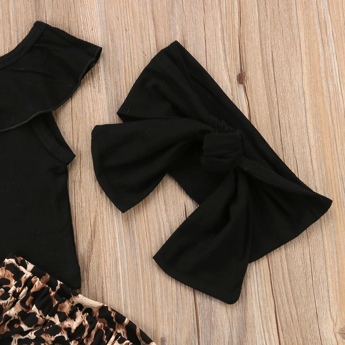 Новые летние черные топы с открытыми плечами для маленьких девочек + короткая