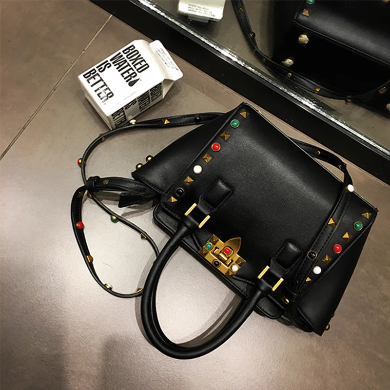 Летняя сумка женская крылья летучей мыши пакет заклепки Повседневная Малый