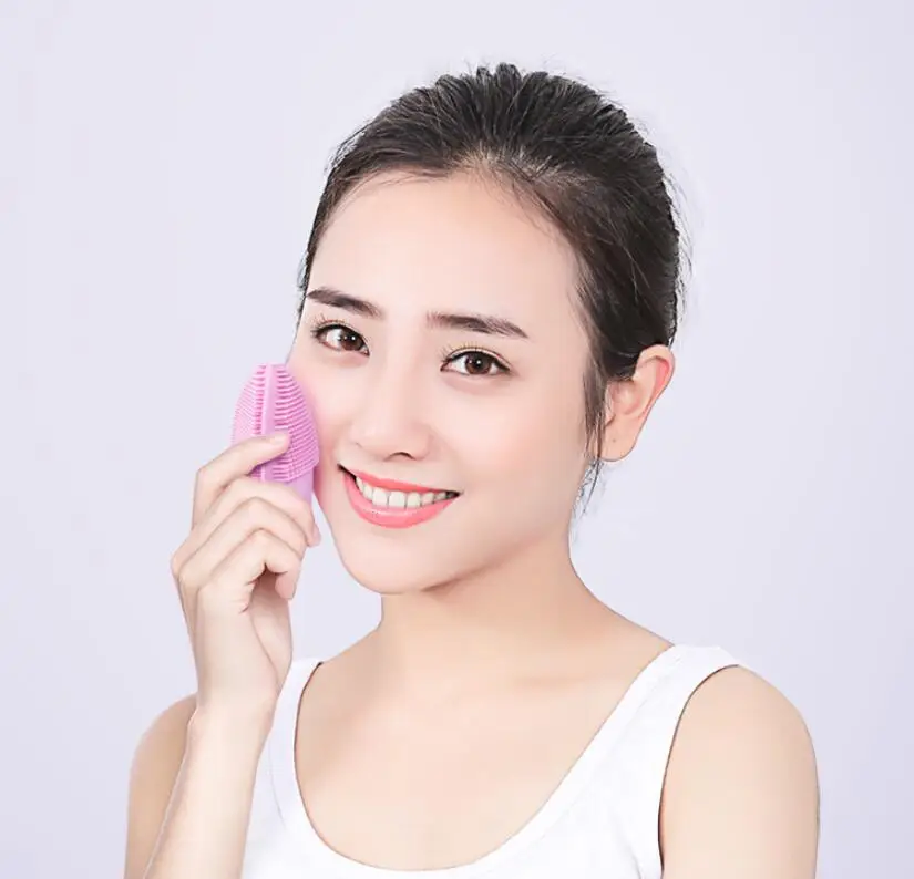 New Ultrasonic Electric Facial Cleansing Brush Vibration Skin Remove Blackheads Pore Cleanser Waterproof Silicone Face Massager