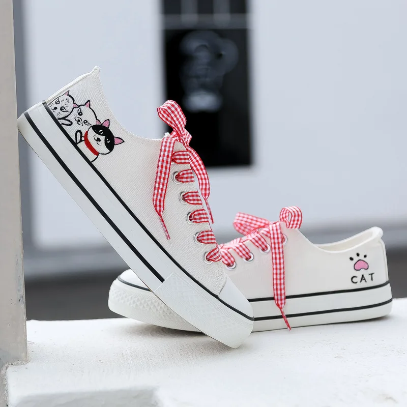 Женские парусиновые кроссовки повседневные однотонные дышащие на плоской