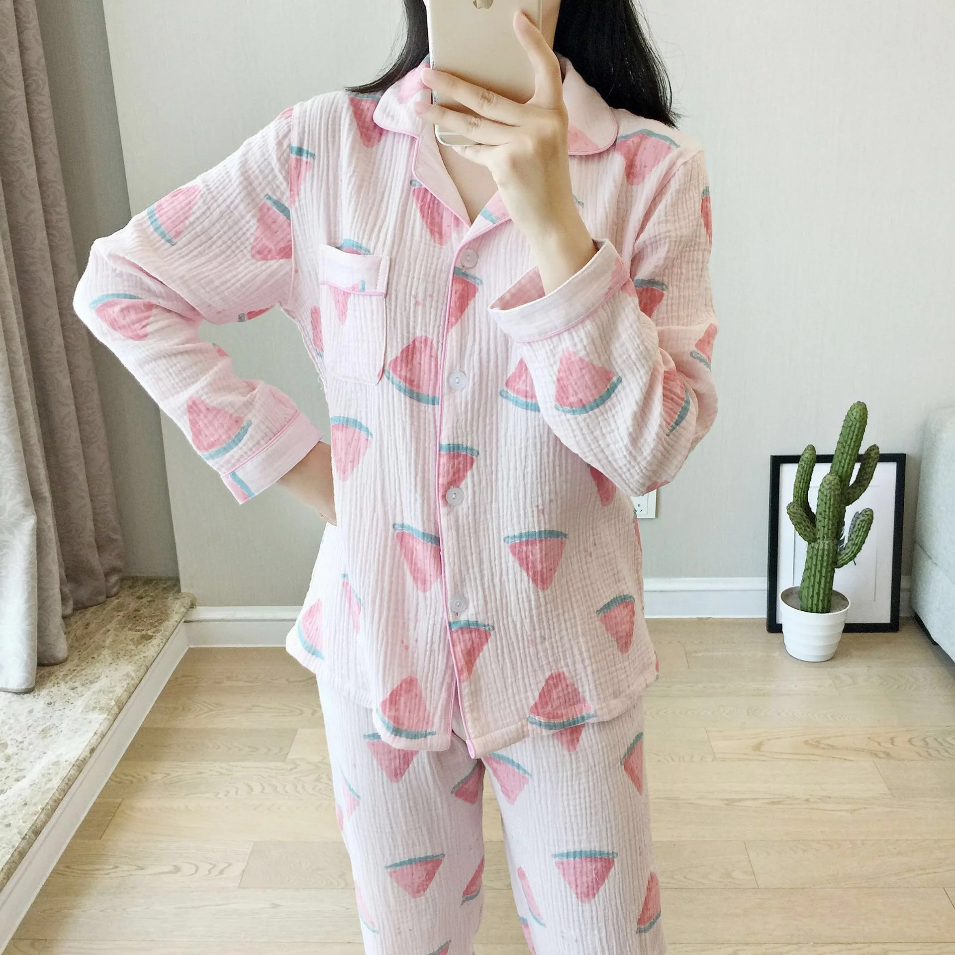Весенне-летний комплект свободных пижам для дам Ins Fresh style Женская одежда для сна удобная газовая хлопковая Домашняя одежда с рисунком арбуза