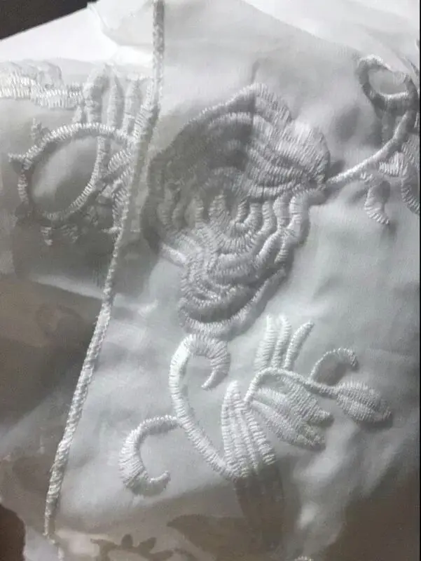 

2019 spring and summer women new fashion brand flower embroidery retro white dress high waist was thin A word dress wj1876