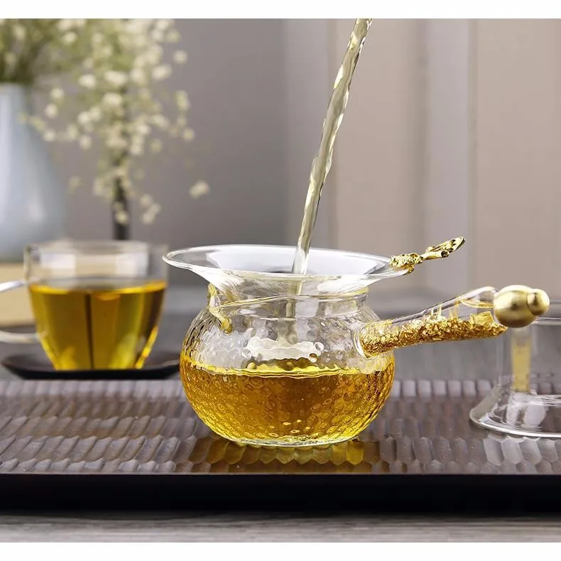 HurayTune, топ-класса чашки и чайные сервизы являются handblown с ручкой стекло и чай. Золотой фольги фу Гонг чашки
