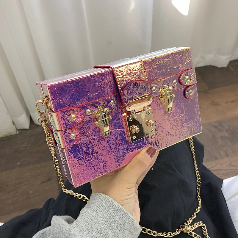 Женская сумка клатч градиентного цвета с лазерной застежкой из искусственной