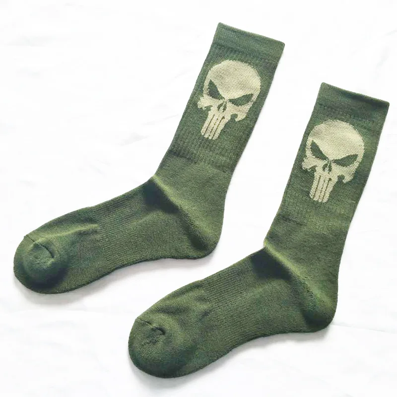 Летние носки Осенние хлопковые с рисунком серия Marvel уличные парные мужские