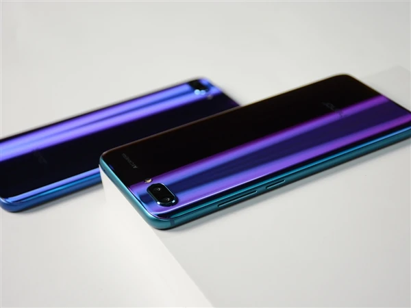 5,84 дюймов, Honor 10, Android 8,1, Kirin 970, четыре ядра, AI, мобильный телефон, face ID, 2280x1080, 128 Мп+ Мп, NFC, 6 ГБ, ГБ