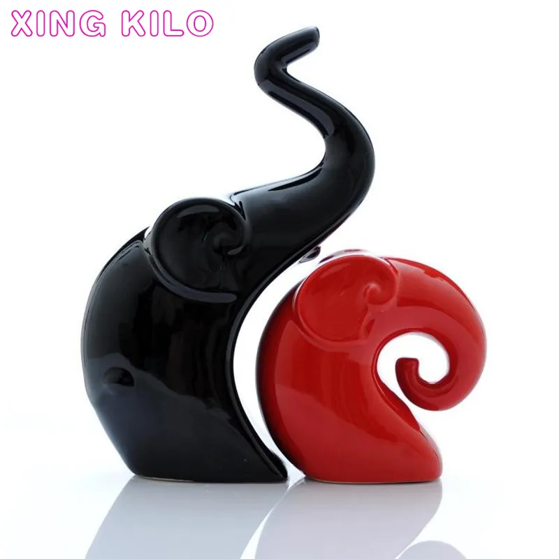 

XING KILO Modern home decoration ornaments simple ceramic craft deer wedding gifts living room wine cabinet small ornaments