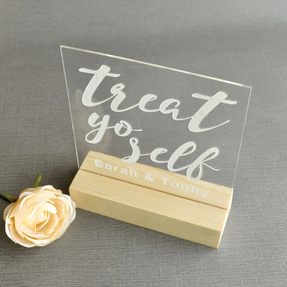 Treat Yo Self Favors ClearAcrylic Wedding Sign with Stand for Weddings or Events Please Take One | Дом и сад