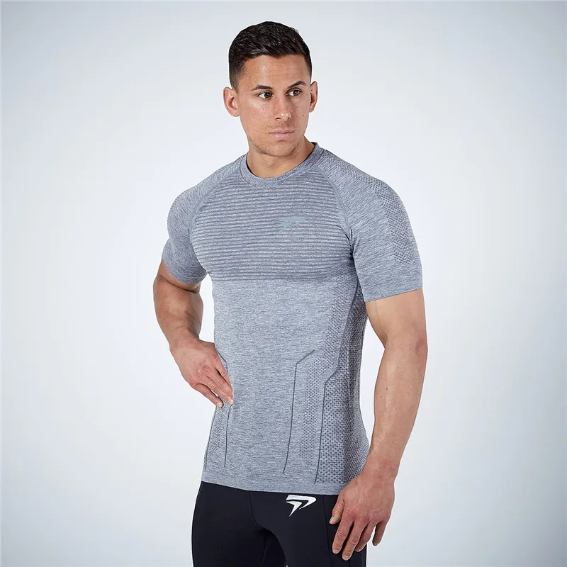 GITF New Sport Shirt Running T Men Gym bodybuilding Fitness Clothing Quick drying Tight T-Shirt men |