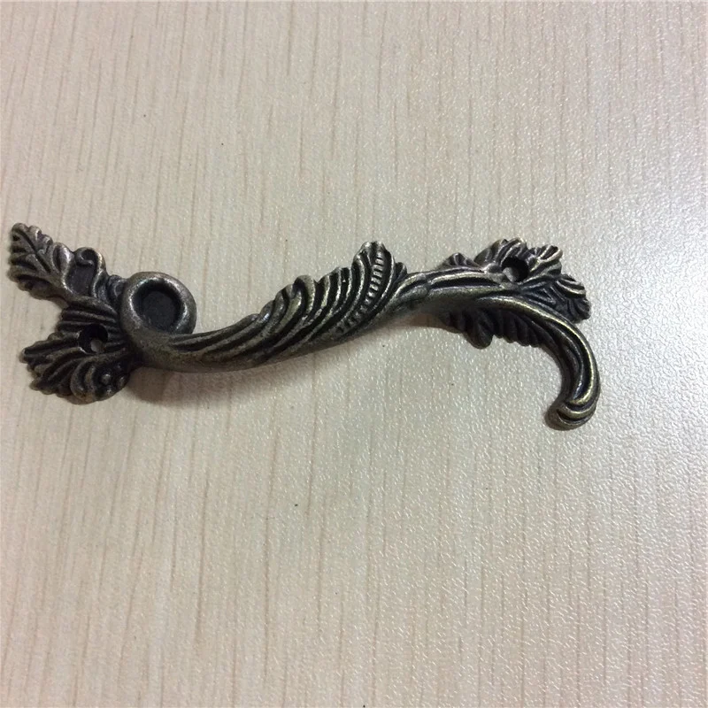 

Leaves Striped Carved Kitchen Cabinet Drawer Door Knobs Handle Bronze Tone 8.9x3cm,5Pcs