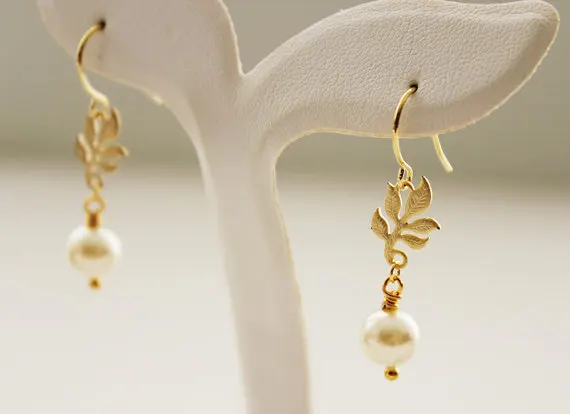 Винтажные длинные серьги с белым жемчугом для женщин модные женские кристаллами