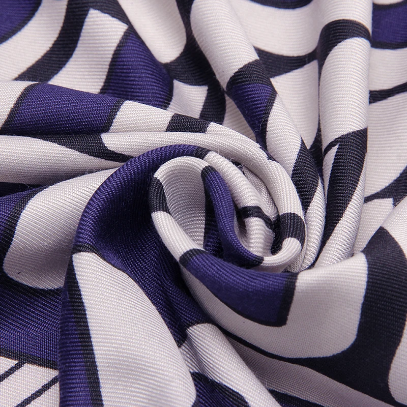 Женский теплый шарф Marte &amp Young осенне-зимний длинный с принтом головы льва красный