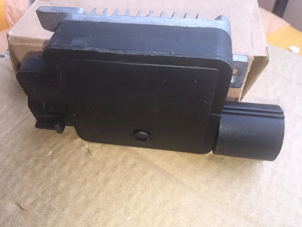 Быстрая доставка реле охлаждающего вентилятора двигателя для FORD FOCUS II C MAX III FIESTA VI