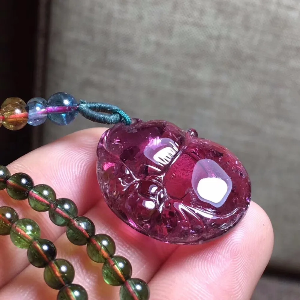 Хорошее украшение 100% натуральный красный турмалин 6 8 г резной женская подвеска