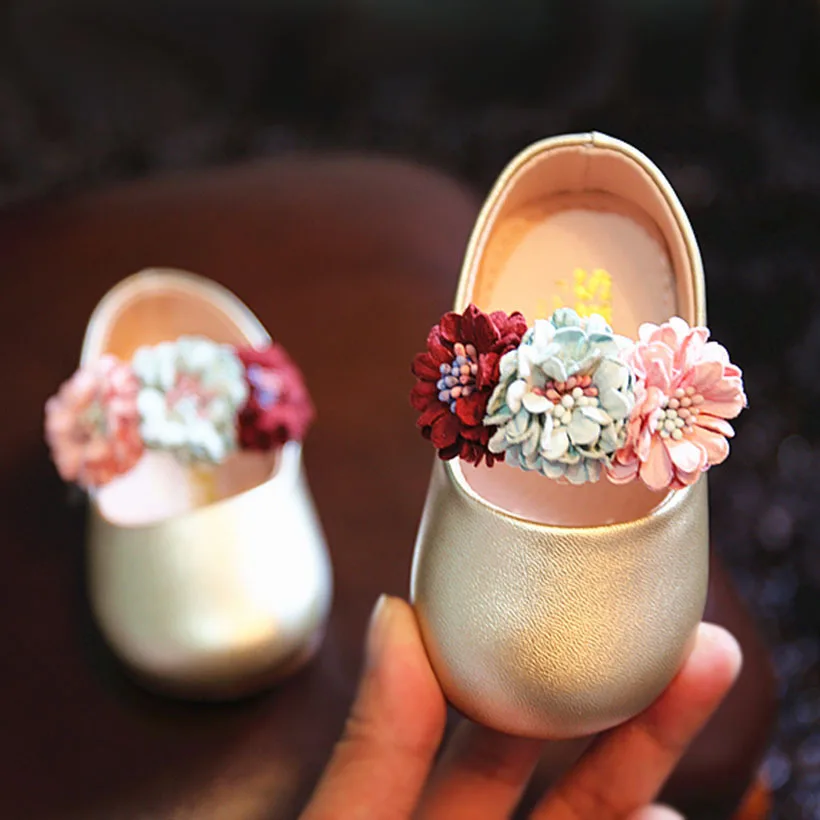 Милая сказочная обувь принцессы для маленьких девочек Красивая с маленькими