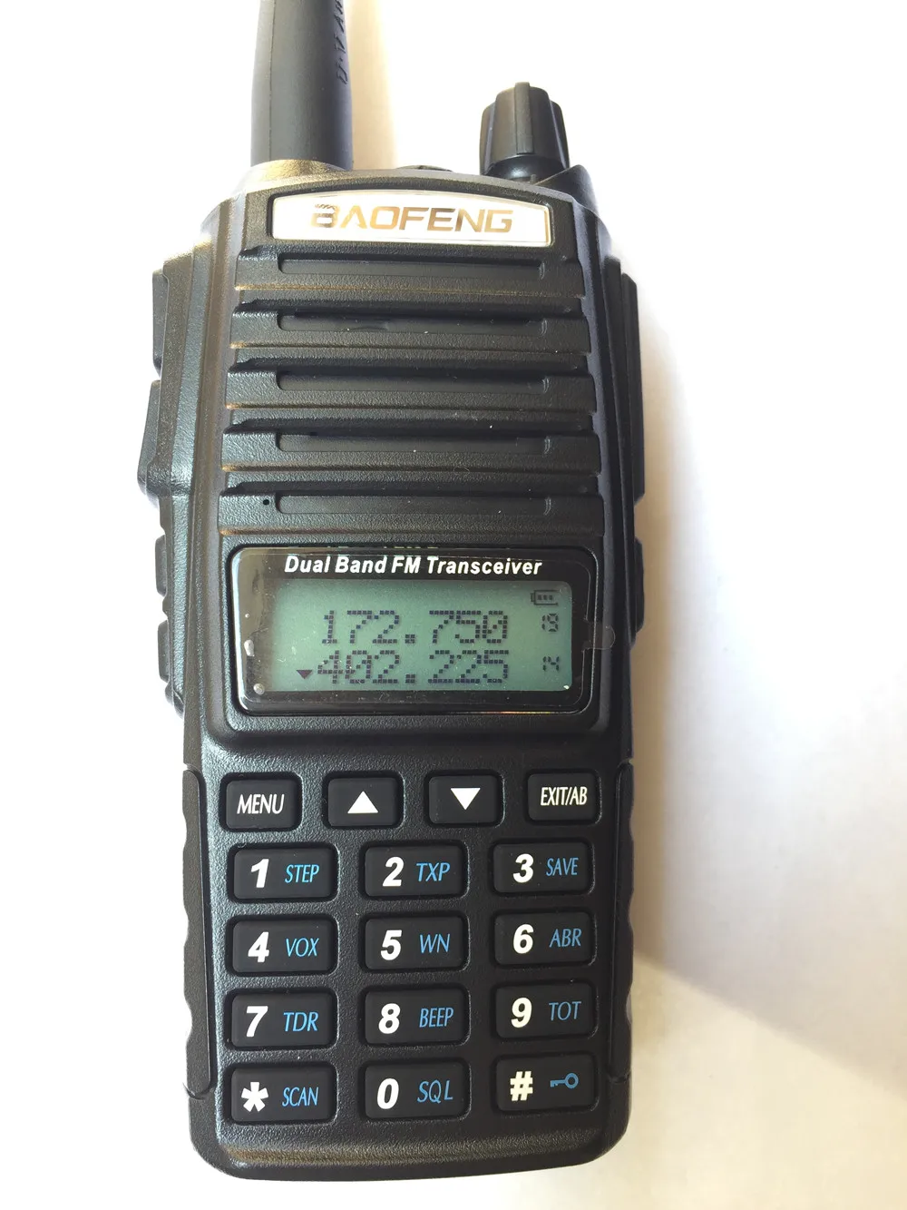 UV82 двусторонней радиосвязи, 136-174/400-520 МГц Pofung UV 82 FM HF SSB приемник telsiz Любительское радио, Си-Би радиосвязь станции Baofeng UV-82 иди и болтай Walkie Talkie