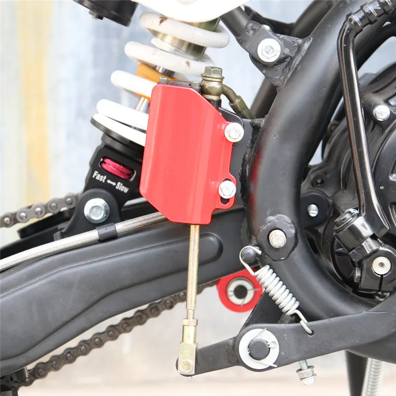 

TDPRO Rear Brake Master Cylinder Guard Cover Plate Motors For Motorcycle Dirt Bike Quad Buggy PitBike ATV Brake Accessories