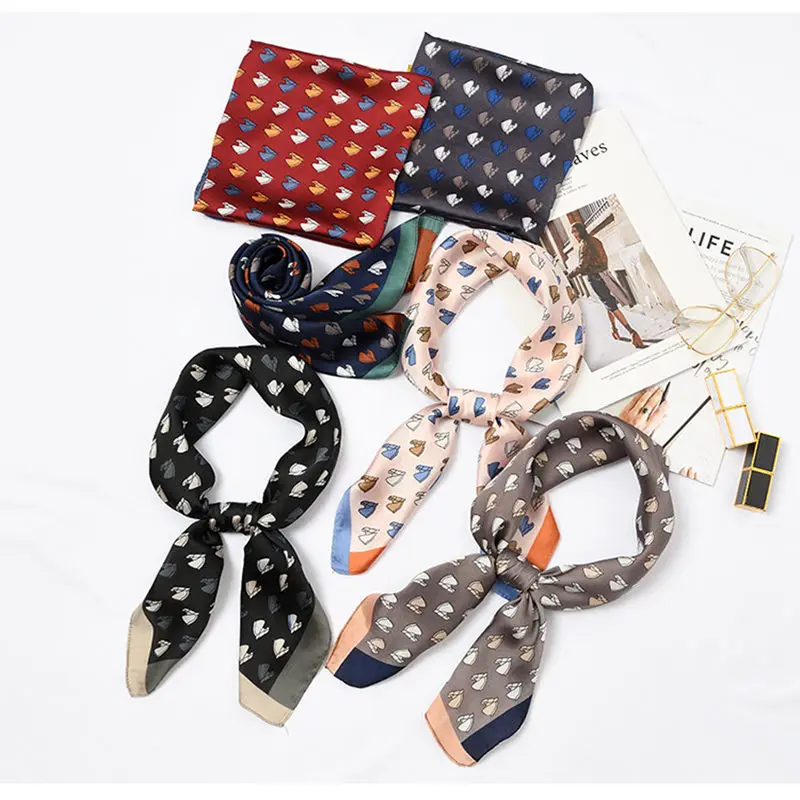 Женский квадратный шарф с принтом лошади, 70x70 см