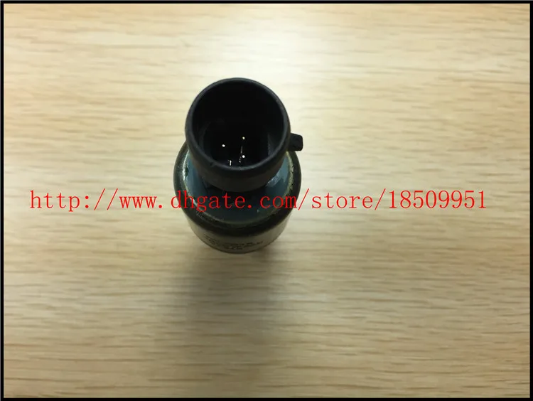 XYQPSEW For John Deal oil pressure sensor RE204264 | Автомобили и мотоциклы