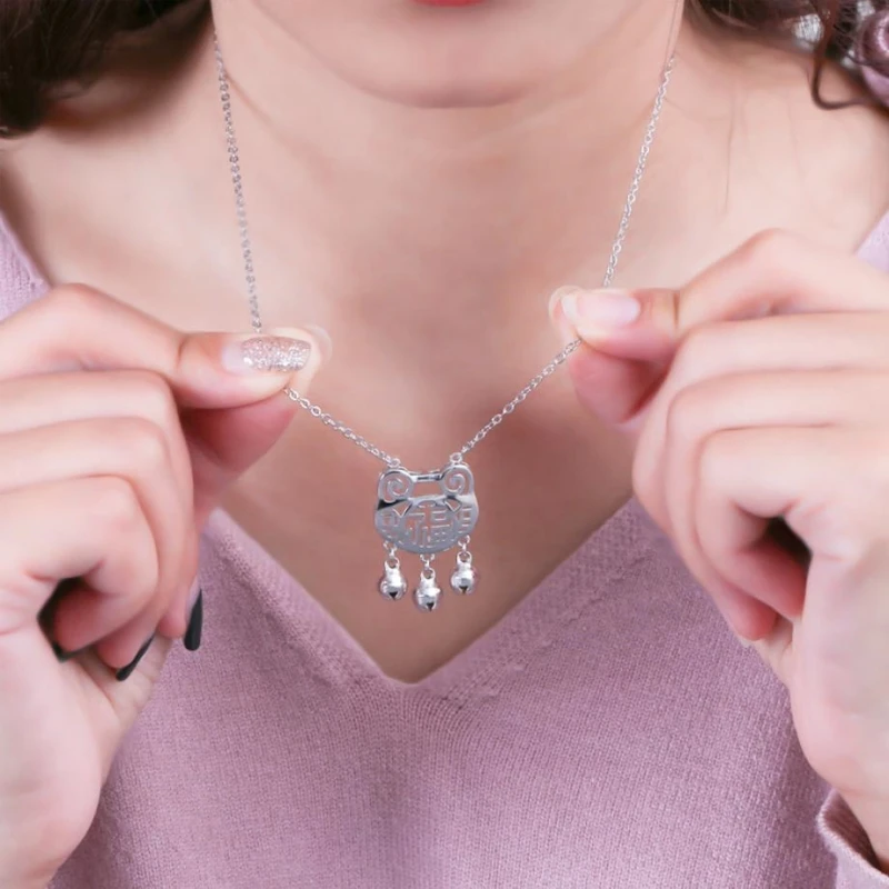 Longevity Lock Silver Pendant Hollow National Tassel Bell Color Temperament Female Necklace SNE123 | Украшения и аксессуары