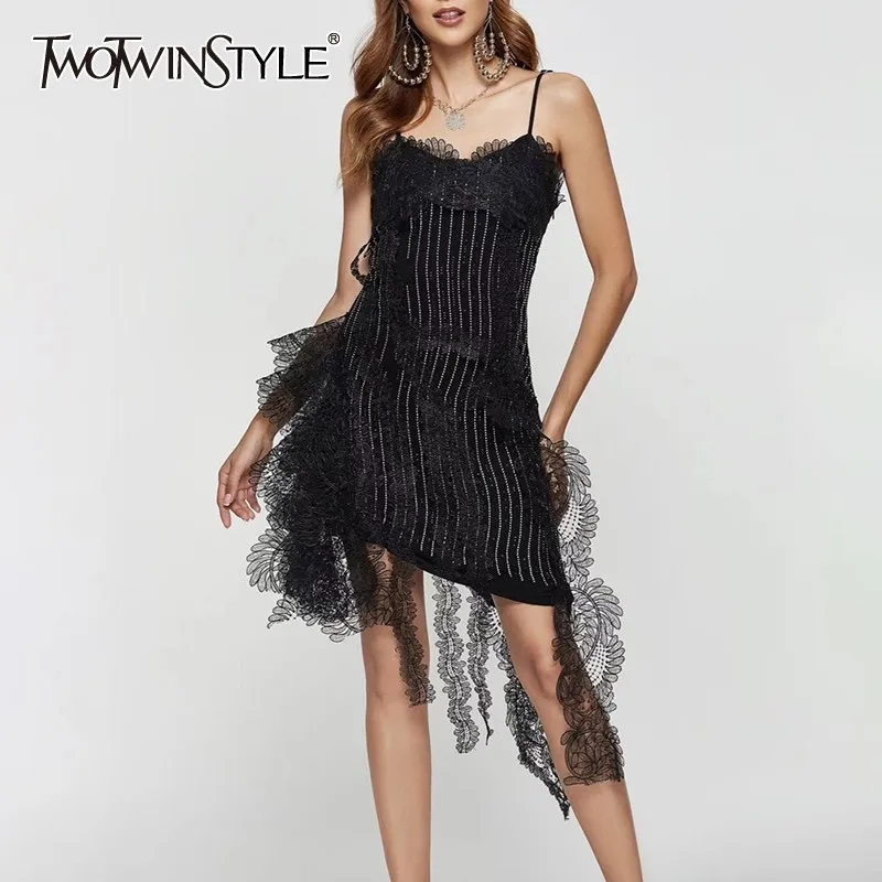 TWOTWINSTYLE вышитое лоскутное платье для женщин без рукавов Высокая талия