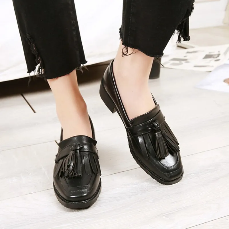 plus size 34-43 fashion Spring Autumn Casual shoes loafers comfortable women Soft Loafers Tassel Ladies Flats Slip-on Driving