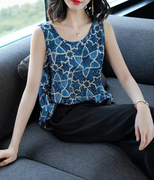 Office Lady chiffon batwing sleeveless floral shirt sweet women summer T-shirt solid color 2018 new latest hot sale | Женская одежда