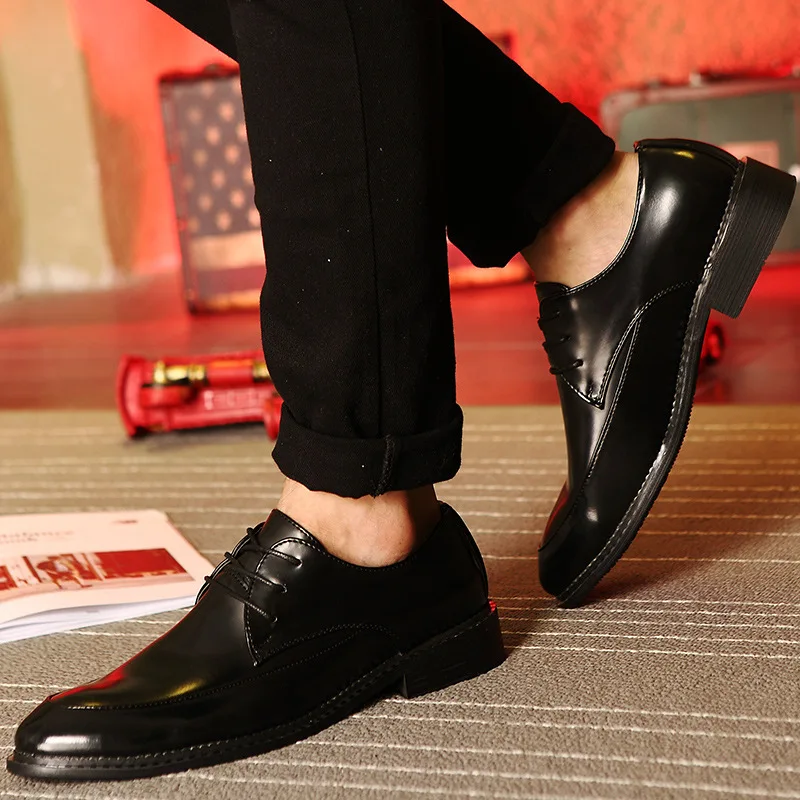 The British men's business dress shoes tip scalp hair stylist leather retro trend of Korean wedding | Обувь