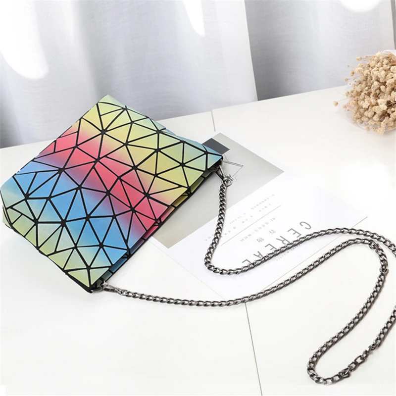 Сумки на плечо для женщин 2018 модные брендовые радужные цветные сумки через