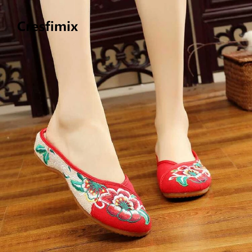 

Cresfimix zapatos de mujer women fashion 2018 comfortable slip on sandal shoes lady retro red floral embroidery shoes c2228