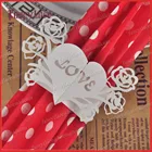 Новинка 50 шт.лот, свадебные милые держатели для салфеток с сердечками и розами, бумажные держатели-колечки для салфеток, украшения для романтической свадьбы, бесплатная доставка