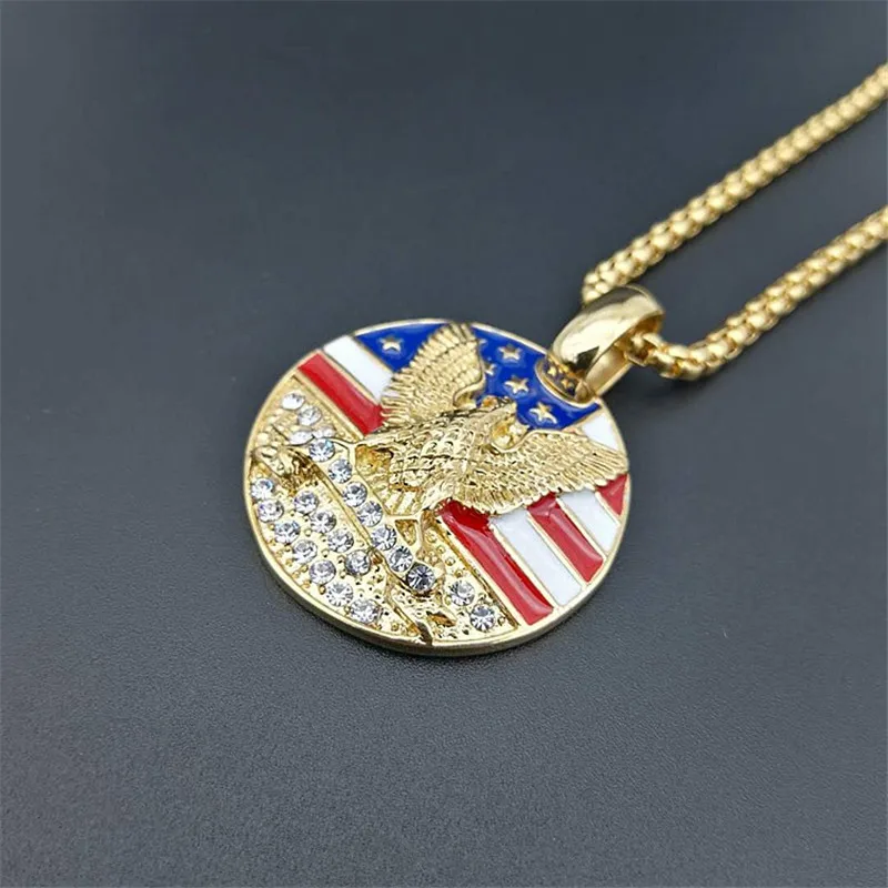 

Iced Out Round Eagle Necklace & Pendant With Stainless Steel Chain Gold Color Bling Cubic Zircon Men's Hip hop Jewelry