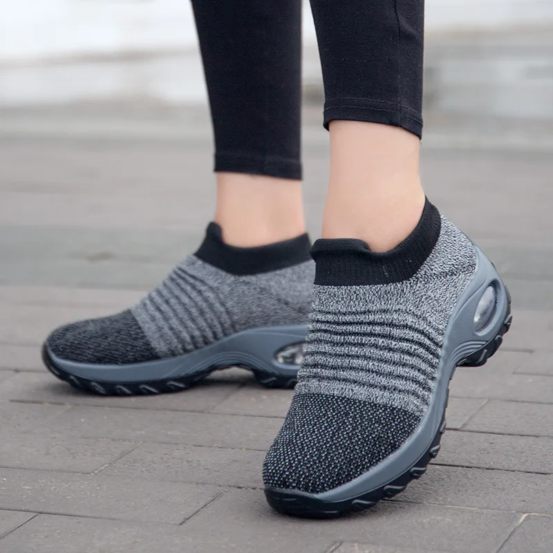 

New 2019 Spring Women Sneakers Fashion Breathable Mesh Casual Shoes Platform Sneakers For Women Black Sock Sneakers Shoes