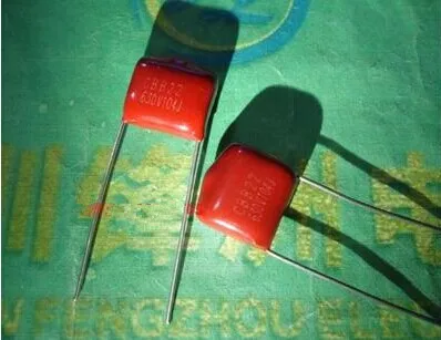 100 шт. CBB 104k630v 0.1 мкФ 630 В 100nf 104 К 104/630 P15mm полипропилен Конденсаторы новый |