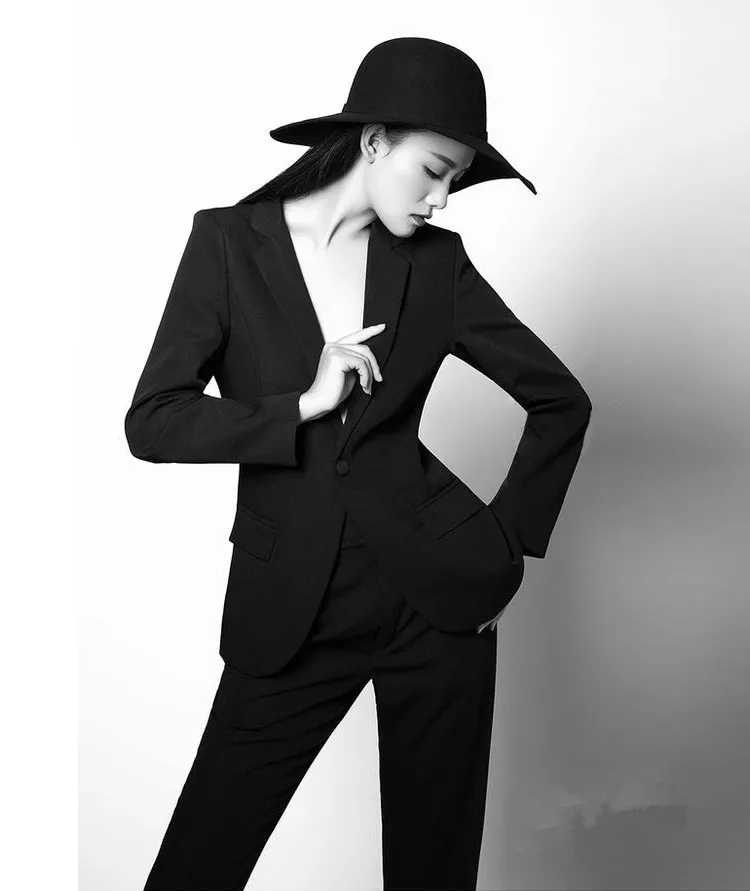 Новая фотостудия тематическая Одежда фотография женский костюм персональный