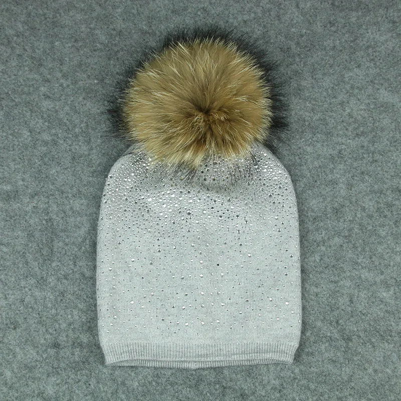 KUE019 Natural Fur Pom pom Knitted Hat Winter Wool Women Genuine Fur Ball Bobble Knit Beanies Bonnet Bones Skullies Rhinestone
