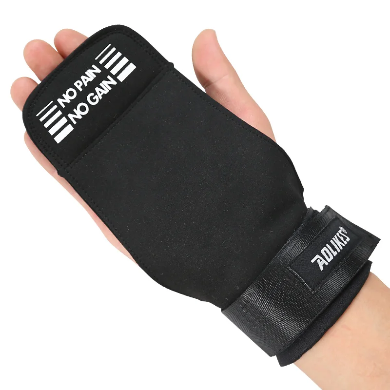 Спортивные перчатки для занятий спортом фитнесом бодибилдингом рукоятками из