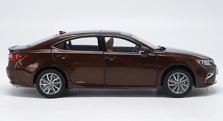 Высокая имитация 1:18 LEXUS ES 300H передовая литая под давлением металлическая модель игрушечного автомобиля коллекция с коробкой
